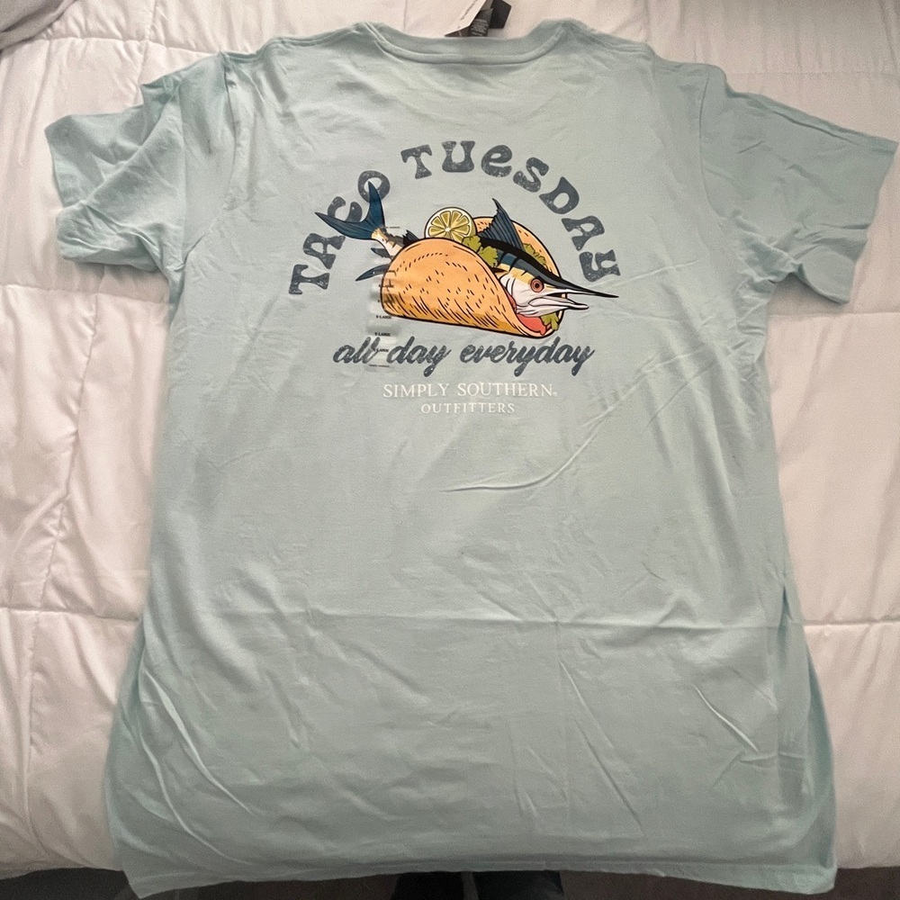 Simply Southern “Taco Tuesday All Day Everyday” Blue Tee. Size XLarge